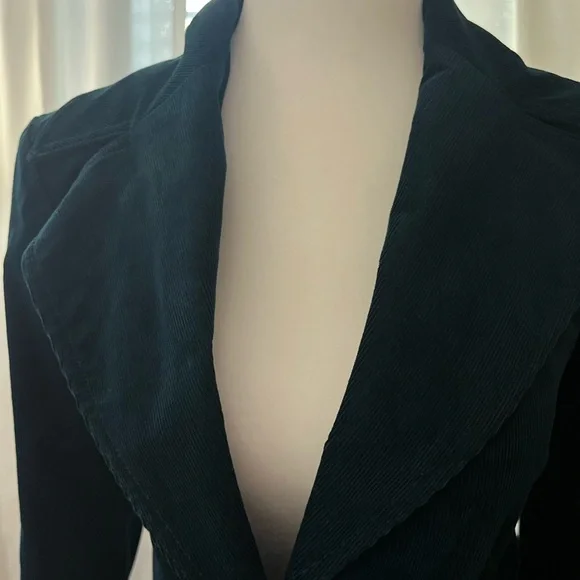 NWT! Theory | Cinched Belted Oslo Corduroy Trench Coat In Green | Size: Petite - Picture 4 of 11